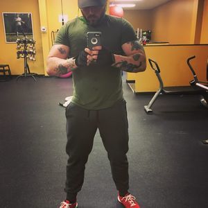 Meet your Posher, Kyle